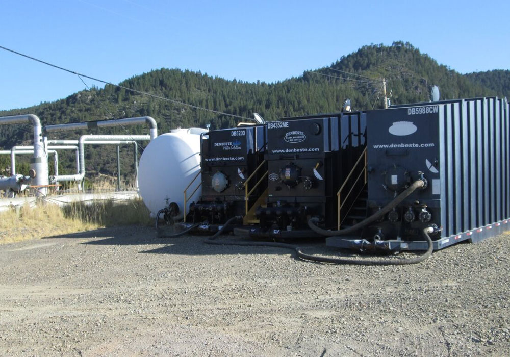 DenBeste provides liquid holding tanks, dewatering bins and roll-off boxes at geothermal project.